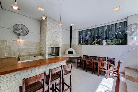 Apartamento à venda com 94m², 2 quartos e 2 vagasÁrea comum - Churrasqueira