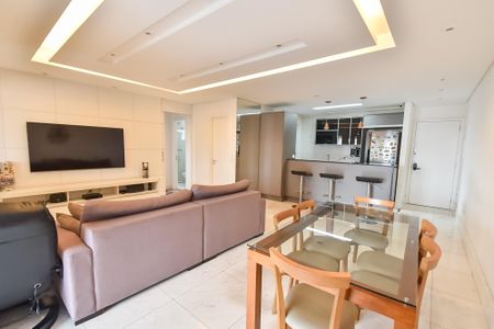 Apartamento à venda com 94m², 2 quartos e 2 vagasSala