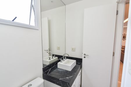 Apartamento à venda com 94m², 2 quartos e 2 vagasBanheiro 