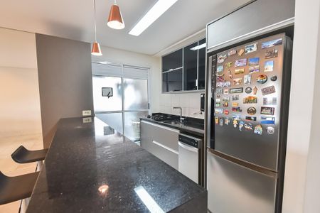 Apartamento à venda com 94m², 2 quartos e 2 vagasCozinha