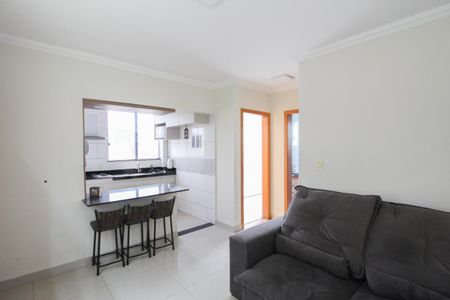 Sala de apartamento para alugar com 2 quartos, 47m² em Itapoã, Belo Horizonte