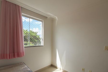 Apartamento para alugar com 47m², 2 quartos e 2 vagasQuarto 2