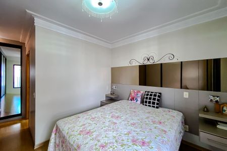 Apartamento à venda com 120m², 4 quartos e 3 vagasQuarto 3 - Suíte