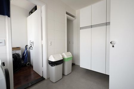 Apartamento à venda com 145m², 3 quartos e 2 vagasÁrea de Serviço