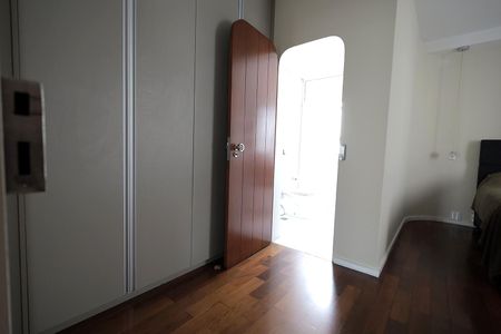 Apartamento à venda com 145m², 3 quartos e 2 vagasQuarto Suíte