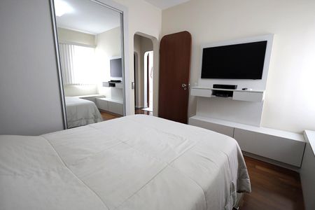 Apartamento à venda com 145m², 3 quartos e 2 vagasQuarto 1