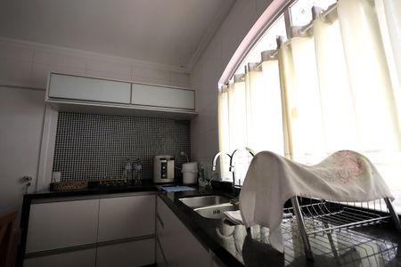 Apartamento à venda com 145m², 3 quartos e 2 vagasCozinha