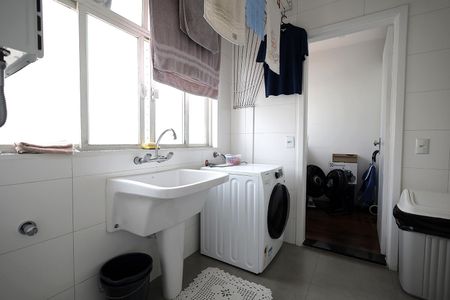 Apartamento à venda com 145m², 3 quartos e 2 vagasÁrea de Serviço