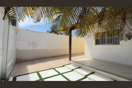Área externa de casa para alugar com 2 quartos, 200m² em Itaipuaçu, Maricá