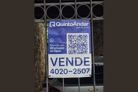 Casa à venda com 384m², 4 quartos e 2 vagas Casa à venda com 384m², 4 quartos e 2 vagasPlaca MTXM-66