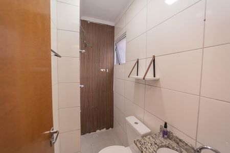 Apartamento para alugar com 45m², 2 quartos e sem vaga Apartamento para alugar com 45m², 2 quartos e sem vagaBanheiro