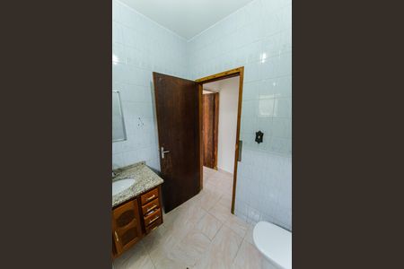 Casa para alugar com 212m², 5 quartos e 2 vagasBanheiro 1