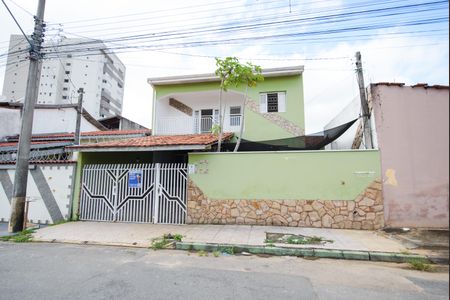 Casa para alugar com 212m², 5 quartos e 2 vagasFachada da Casa