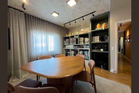 Casa à venda com 5 quartos, 435m² em Pacaembu, São Paulo