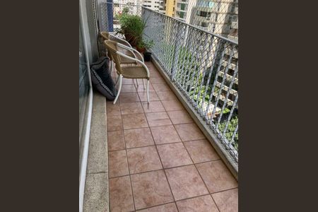 Apartamento à venda com 141m², 2 quartos e 1 vaga