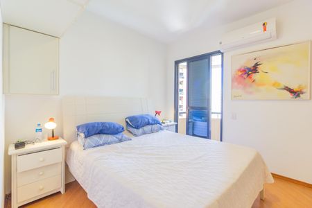 Apartamento para alugar com 120m², 3 quartos e 3 vagas Apartamento para alugar com 120m², 3 quartos e 3 vagasSuíte