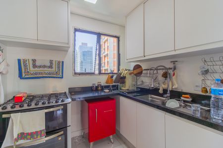 Apartamento para alugar com 120m², 3 quartos e 3 vagas Apartamento para alugar com 120m², 3 quartos e 3 vagasCozinha