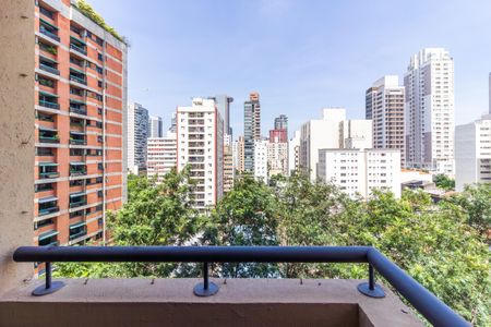 Apartamento para alugar com 120m², 3 quartos e 3 vagas Apartamento para alugar com 120m², 3 quartos e 3 vagasVista/Varanda da Quarto 1