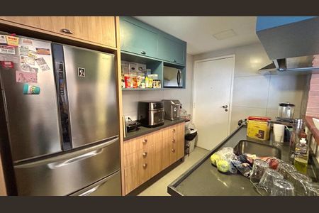 Apartamento à venda com 101m², 4 quartos e 1 vaga