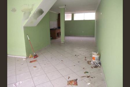 Casa à venda com 3 quartos, 180m² em Vila Invernada, São Paulo