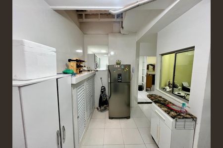 Apartamento à venda com 75m², 2 quartos e sem vaga