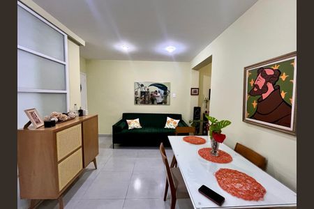 Apartamento à venda com 75m², 2 quartos e sem vaga