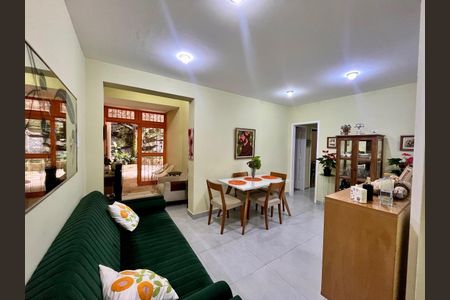 Apartamento à venda com 75m², 2 quartos e sem vaga