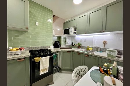 Apartamento à venda com 75m², 2 quartos e sem vaga