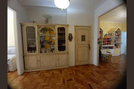 Apartamento à venda com 118m², 3 quartos e 1 vaga