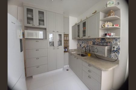 Apartamento à venda com 118m², 3 quartos e 1 vaga