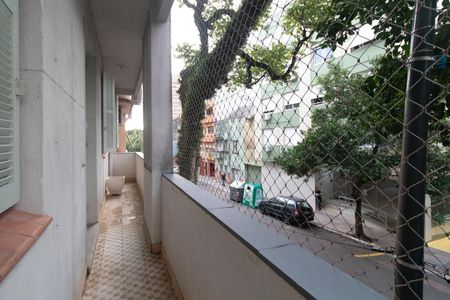 Apartamento para alugar com 140m², 2 quartos e sem vaga Apartamento para alugar com 140m², 2 quartos e sem vagaSacada
