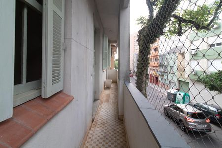 Apartamento para alugar com 140m², 2 quartos e sem vaga Apartamento para alugar com 140m², 2 quartos e sem vagaSacada
