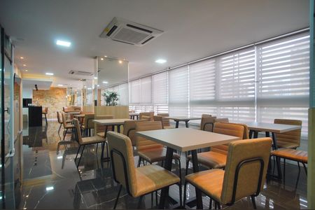 Apartamento para alugar com 100m², 3 quartos e 2 vagasÁrea comum - Salão de festas