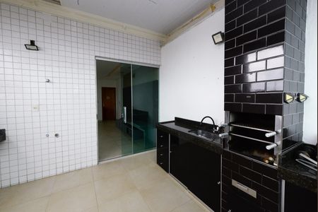 Apartamento à venda com 140m², 3 quartos e 2 vagasÁrea comum - Churrasqueira