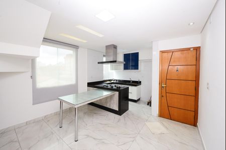 Cozinha de apartamento à venda com 3 quartos, 140m² em Bairro da Glória, Contagem