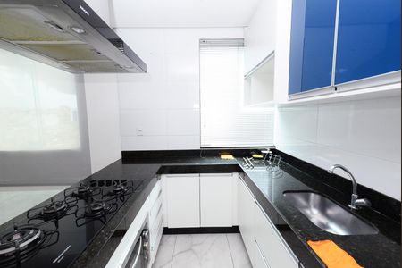 Apartamento à venda com 140m², 3 quartos e 2 vagasCozinha