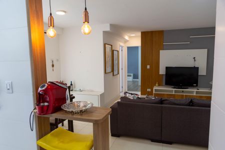 Apartamento para alugar com 75m², 2 quartos e 2 vagas