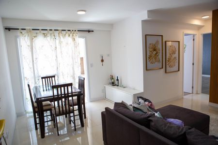 Apartamento para alugar com 75m², 2 quartos e 2 vagas