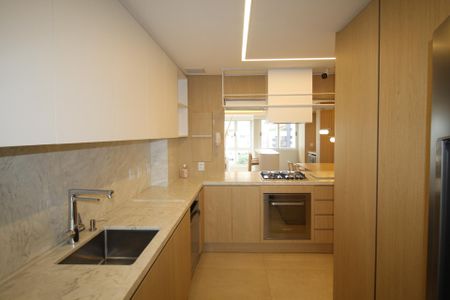 Apartamento para alugar com 145m², 3 quartos e 2 vagasCozinha
