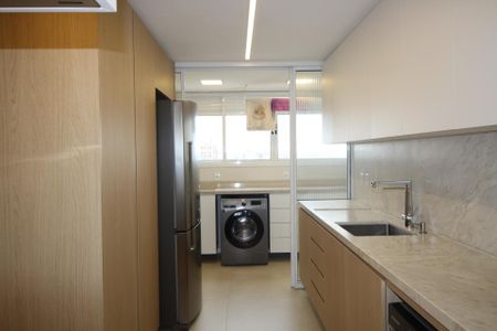 Apartamento para alugar com 145m², 3 quartos e 2 vagasCozinha