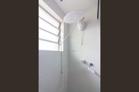 Casa de condomínio à venda com 384m², 4 quartos e 4 vagas Casa de condomínio à venda com 384m², 4 quartos e 4 vagasBanheiro 2