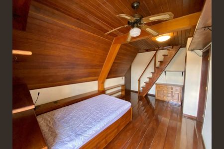 Casa à venda com 4 quartos, 850m² em Campestre, Santo André