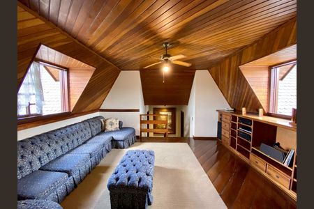 Casa à venda com 4 quartos, 850m² em Campestre, Santo André