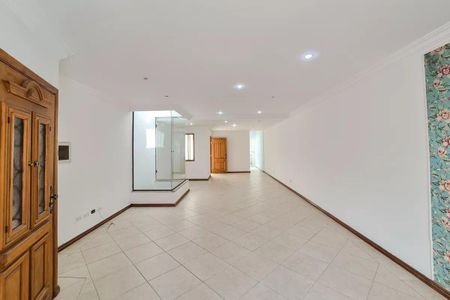 Casa à venda com 4 quartos, 250m² em Nova Petrópolis, São Bernardo do Campo