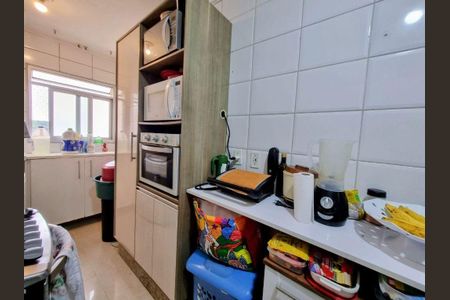 Apartamento à venda com 3 quartos, 64m² em Jardim Jaqueline, São Paulo