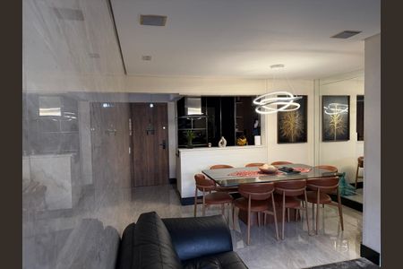 Apartamento à venda com 84m², 3 quartos e 2 vagasSala