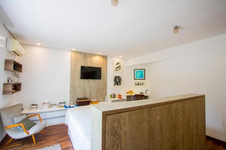 Casa à venda com 450m², 4 quartos e 6 vagasSuíte