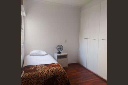 Casa à venda com 4 quartos, 450m² em Vila Eldizia, Santo André