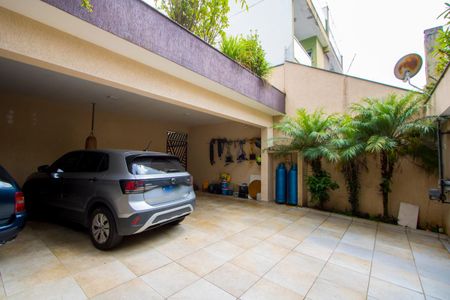 Casa à venda com 450m², 4 quartos e 6 vagasGaragem