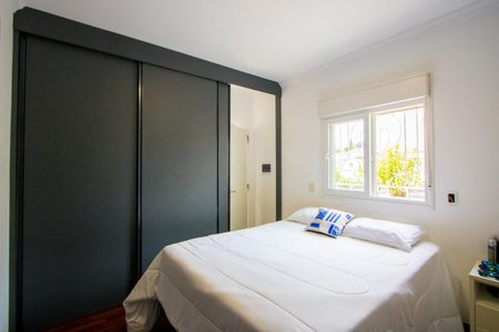 Casa à venda com 450m², 4 quartos e 6 vagasSuíte 2